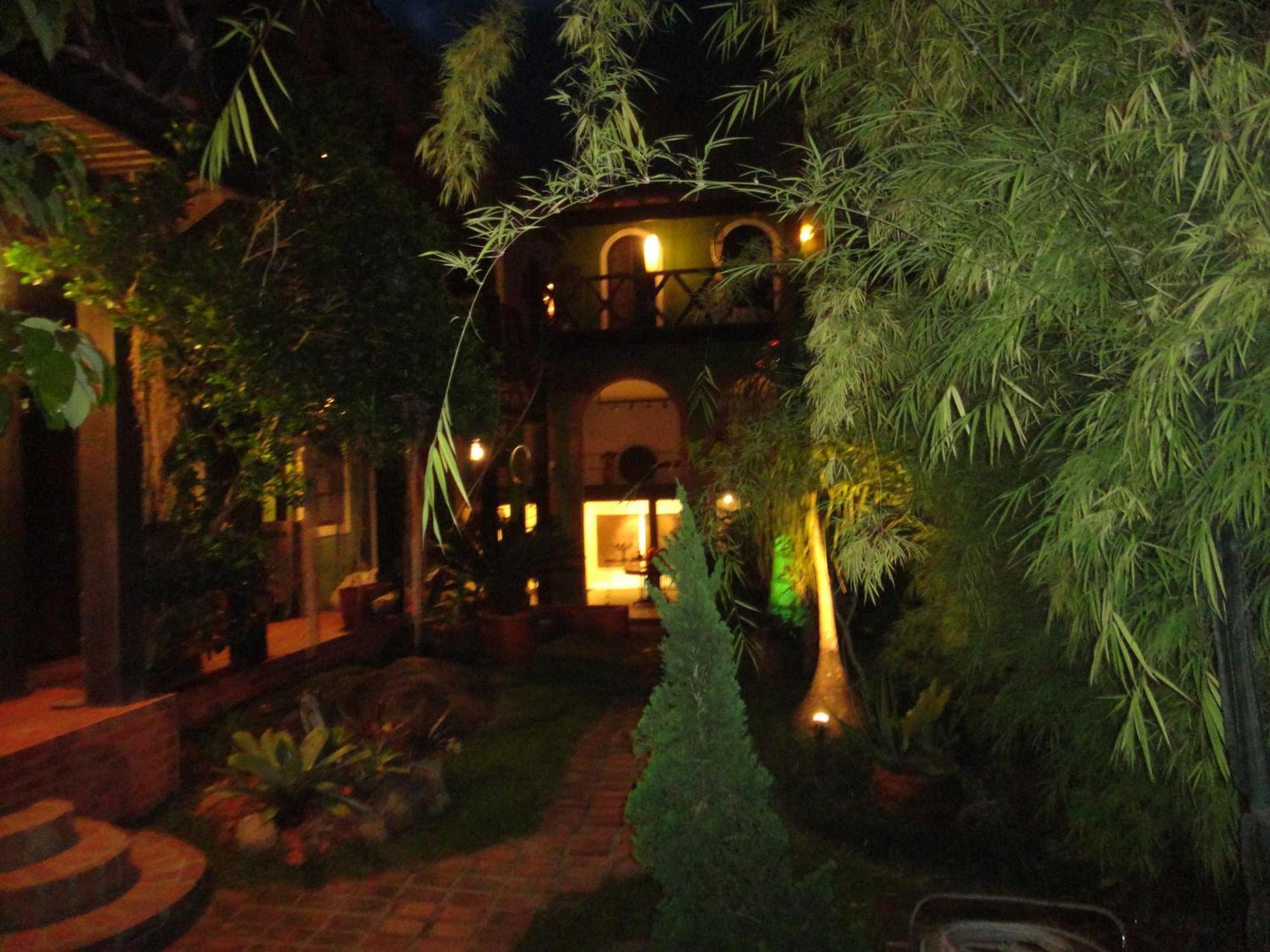 Hotel Atelier Sylvio Cavalheiro Abraão Exterior foto
